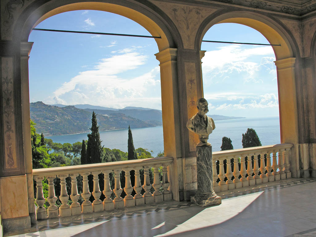 A photograph of the Palazzo terrace at the Hanbury Botanical Gardens.